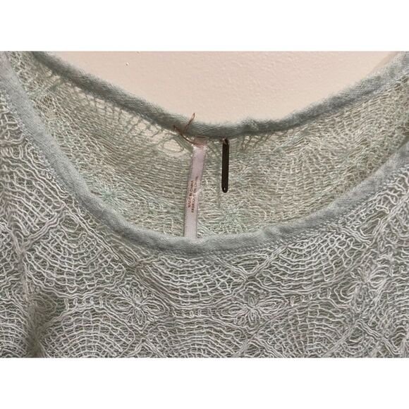 Free People L Mint Green Kristobel Crochet Peplum Oversized Sweater or Dress FP - Picture 2 of 9